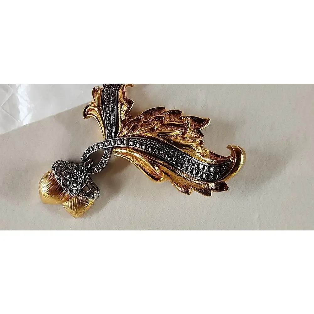 Vintage Avon Elegant Acorn Brooch Clip Earrings Set Gold Tone Faux Marcasite